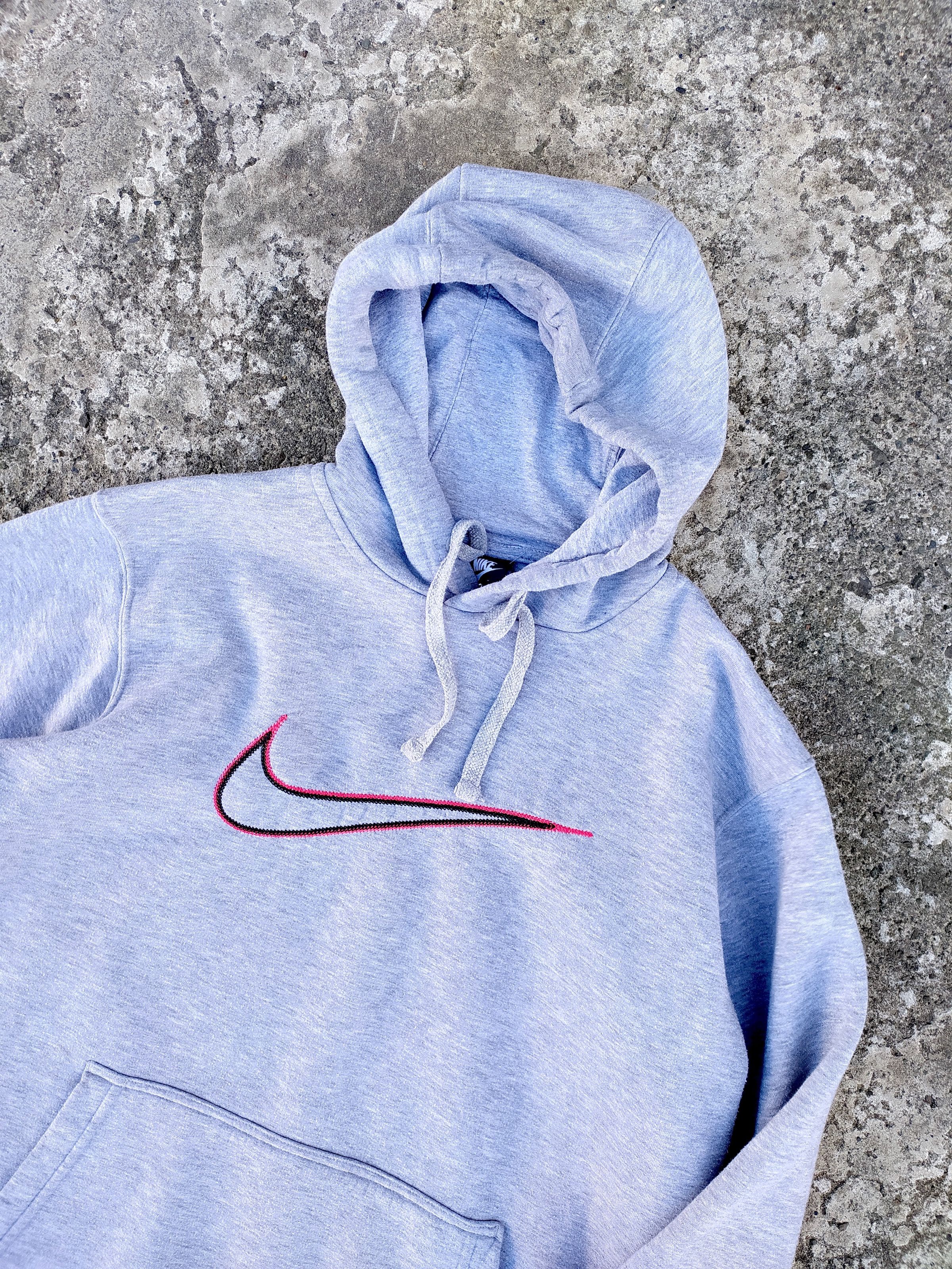 Nike Nike - big embroidered center swoosh hoodie Size US M / EU 48-50 / 2 - 3 Thumbnail