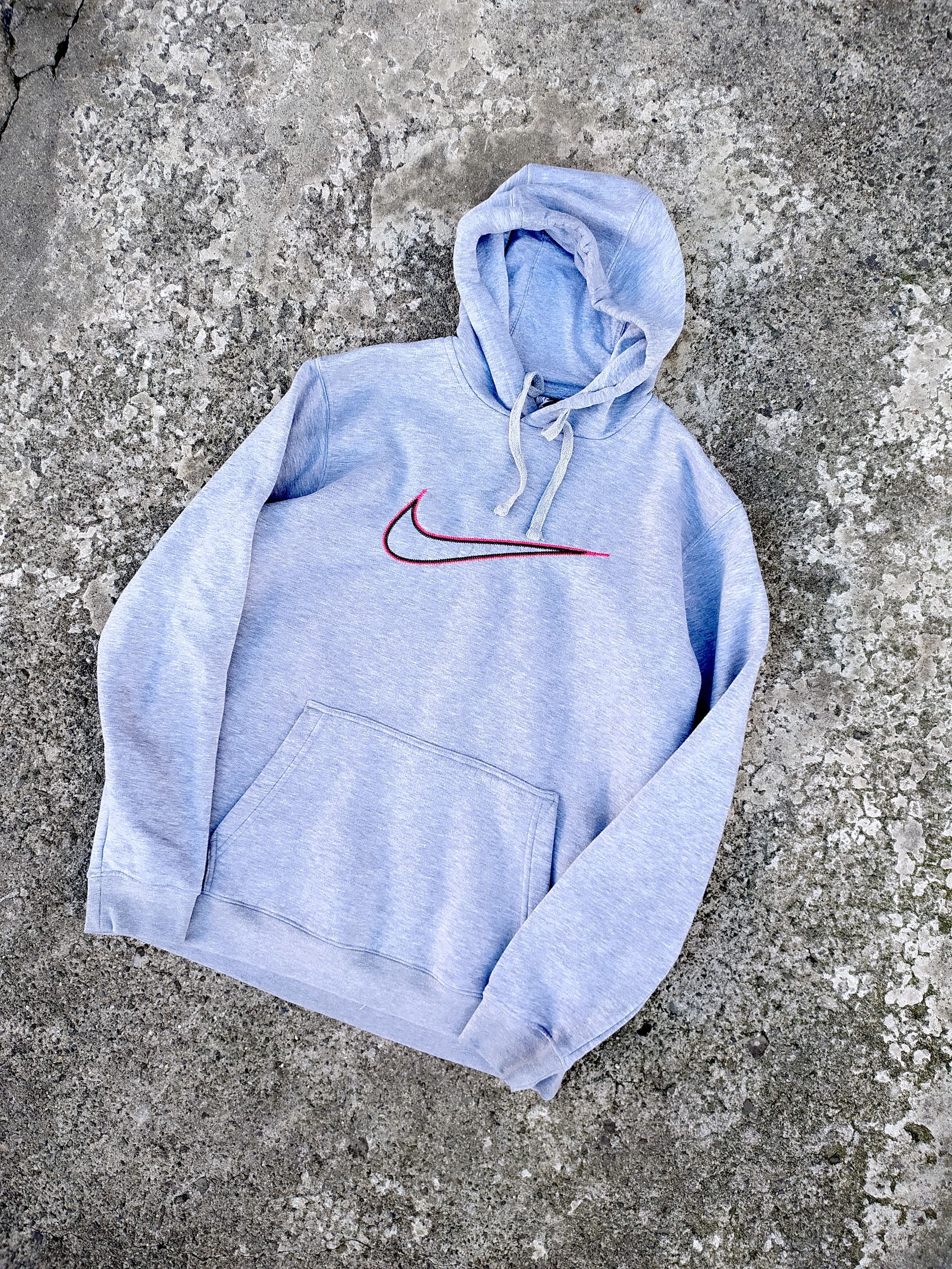 Nike Nike - big embroidered center swoosh hoodie Size US M / EU 48-50 / 2 - 2 Thumbnail