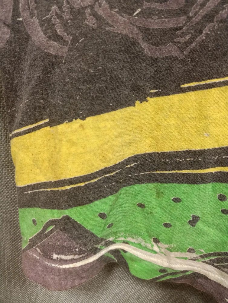 Fruit Of The Loom vintage 90s t shirt full print made in usa Size US XL / EU 56 / 4 - 11 Thumbnail