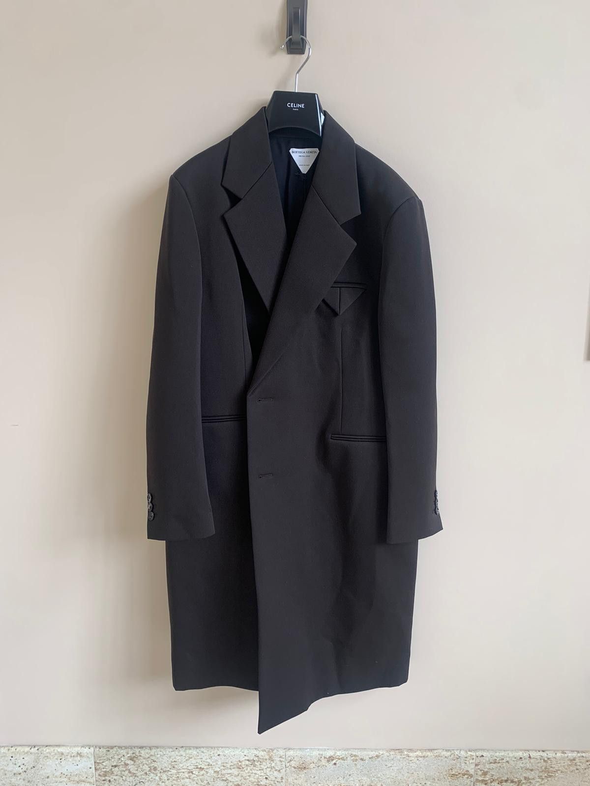 image of Bottega Veneta Coat Sponged Grain De Poudre In Cocoa, Men's (Size Medium)