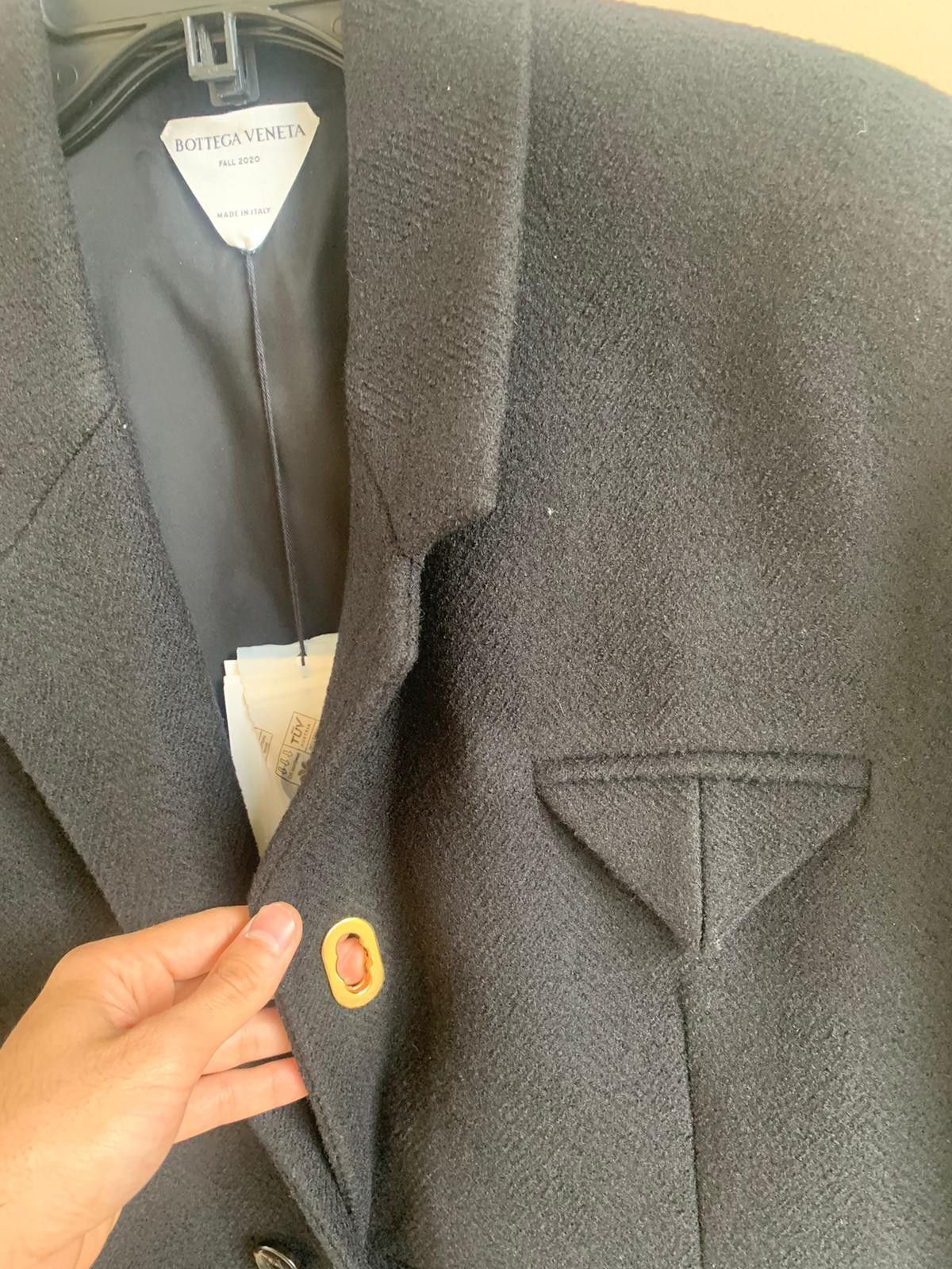 Bottega Veneta Coat in Boiled Herringbone Wool in Black Size US M / EU 48-50 / 2 - 20 Thumbnail