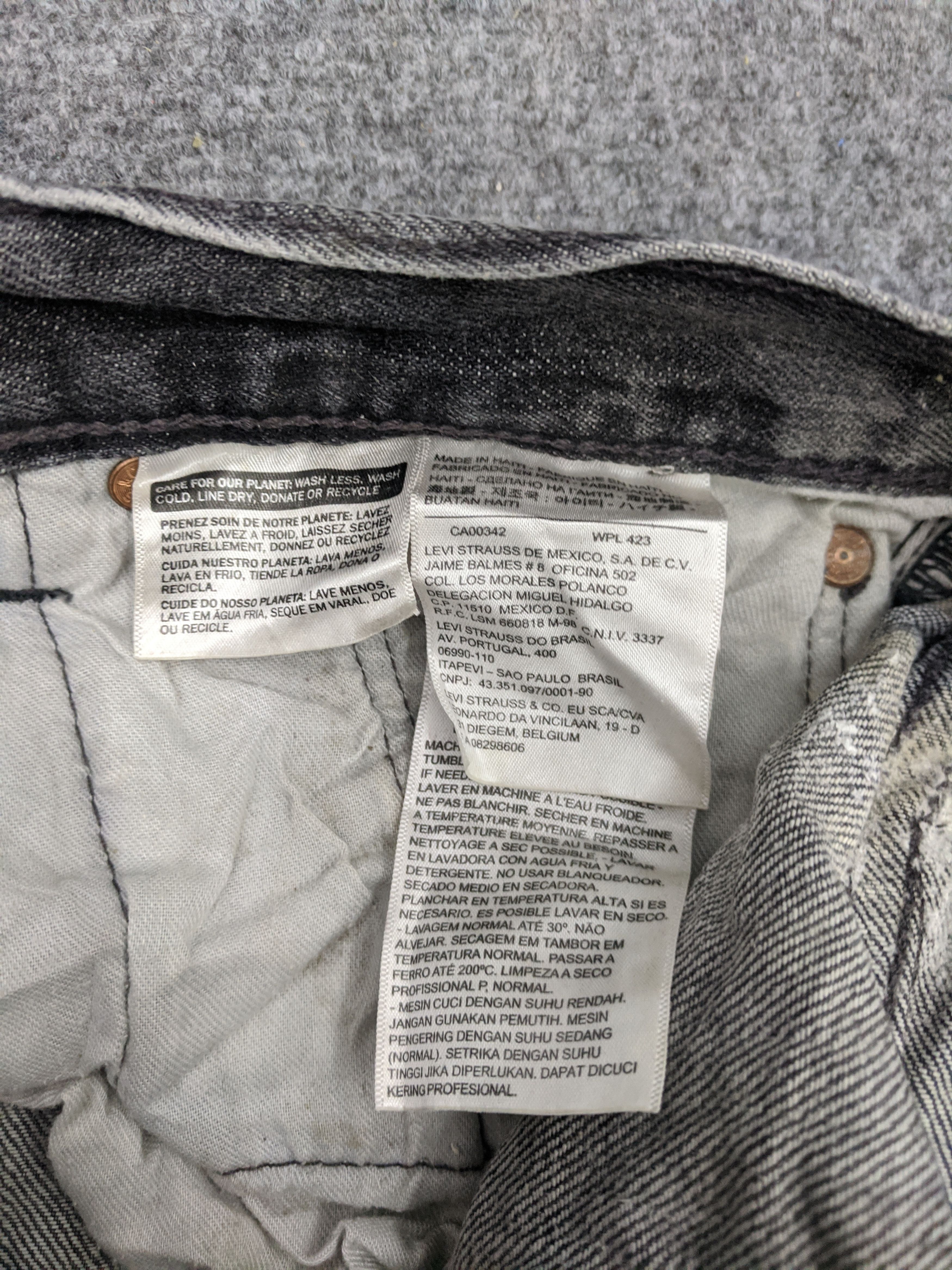 Levi's Vintage Levis 501 Distressed Jeans DP0691 Size US 32 / EU 48 - 15 Thumbnail
