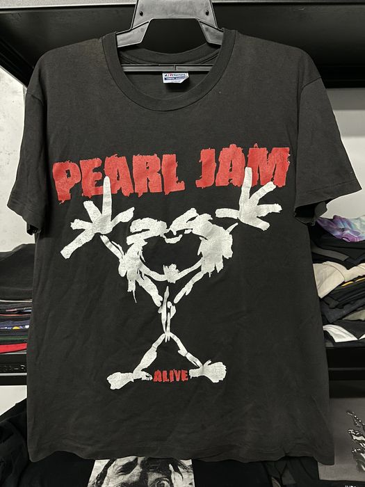 Vintage Vintage 90s Pearl Jam Alive Promo Tee | Grailed