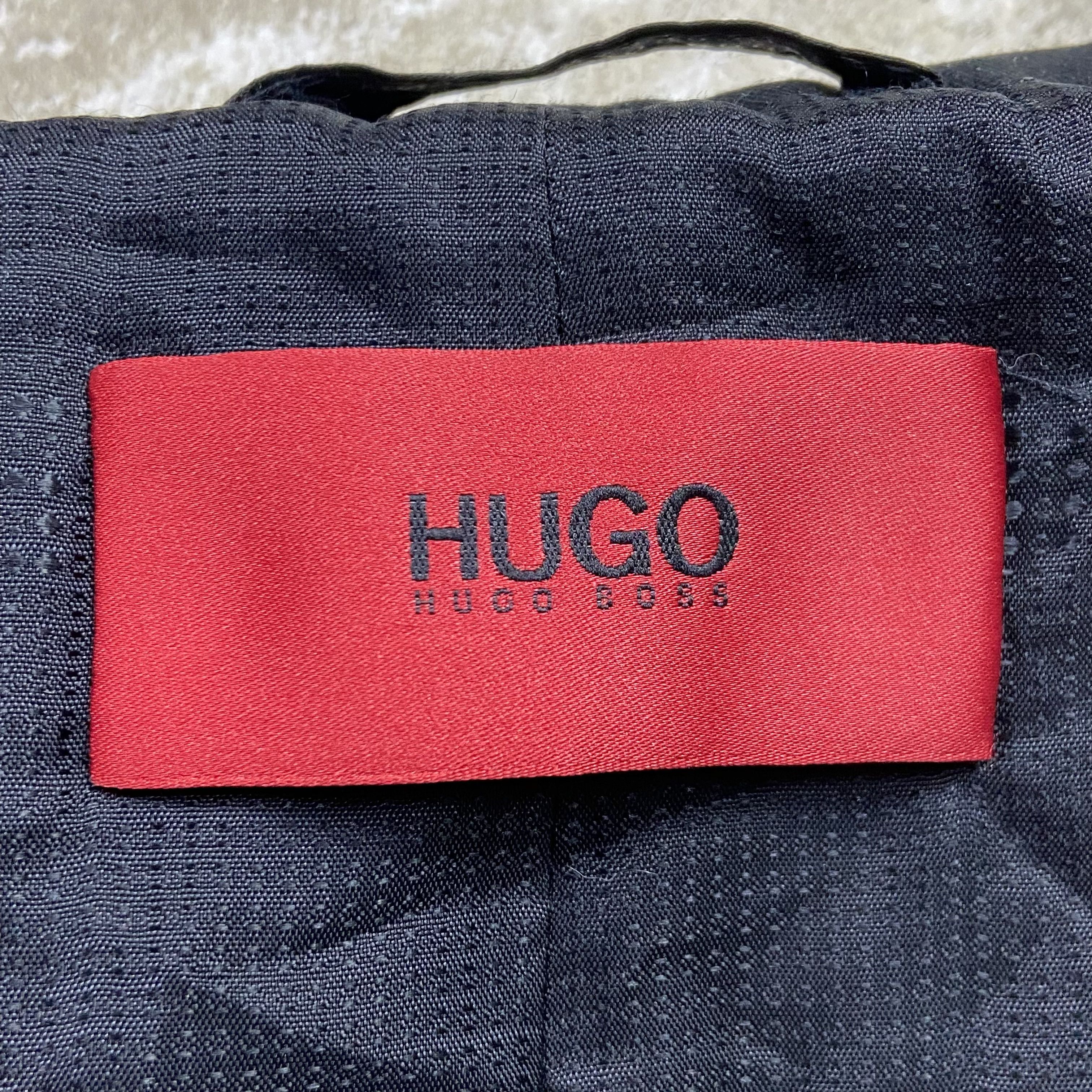 Hugo Boss MADE IN UKRAINE 1990s ARCHIVE HUGO BOSS TRENCH COAT JACKET Size US M / EU 48-50 / 2 - 16 Thumbnail