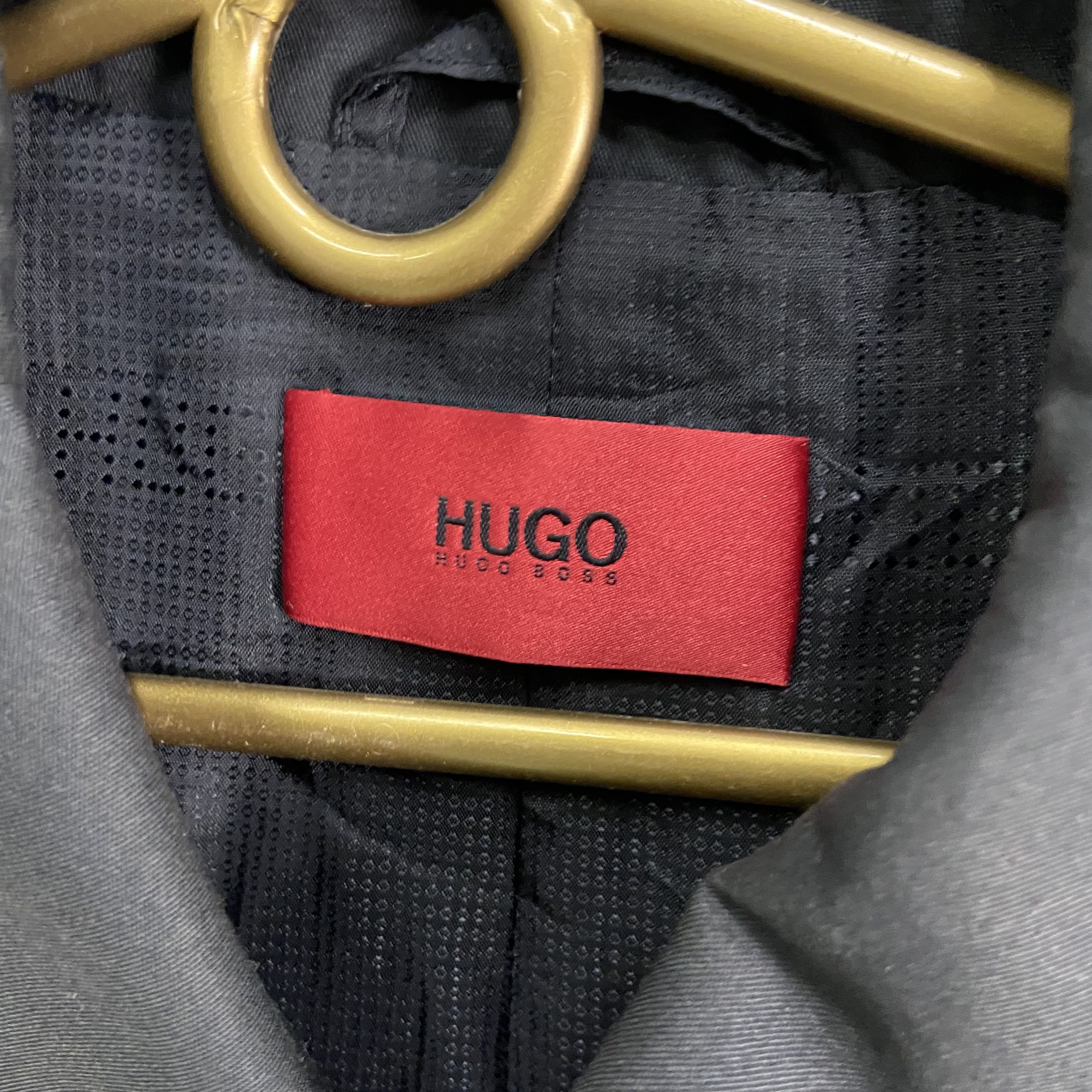 Hugo Boss MADE IN UKRAINE 1990s ARCHIVE HUGO BOSS TRENCH COAT JACKET Size US M / EU 48-50 / 2 - 5 Thumbnail