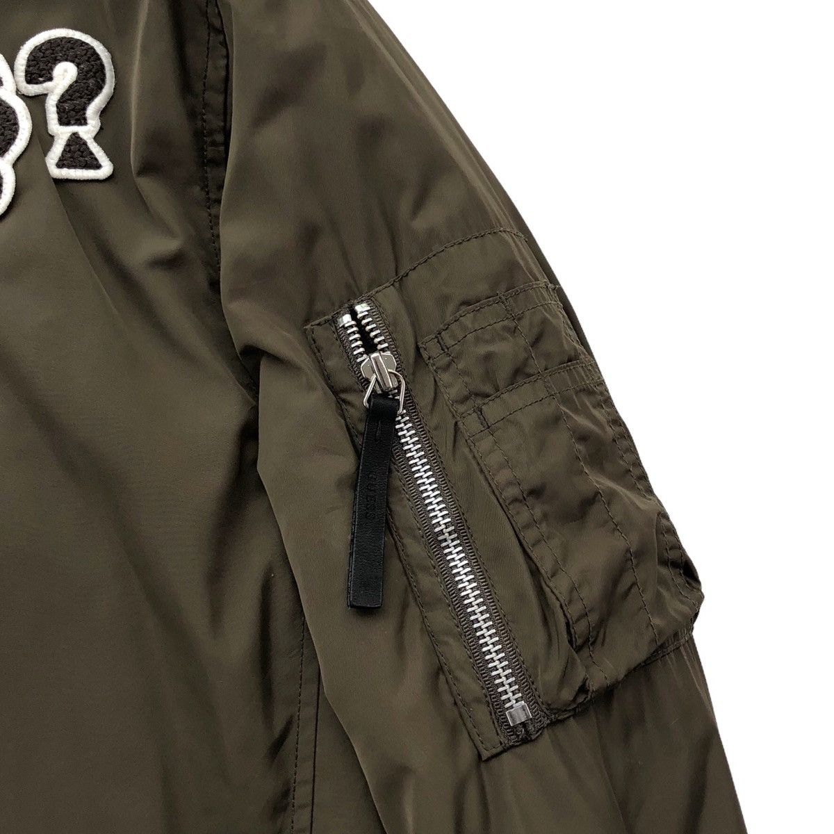 Guess Guess MA-1 Bomber Jacket With Patches Size US L / EU 52-54 / 3 - 8 Thumbnail
