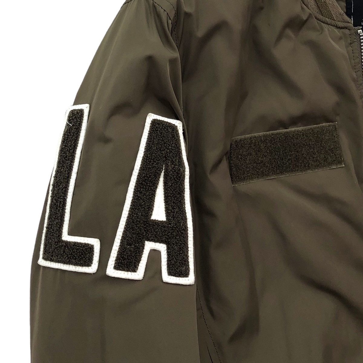 Guess Guess MA-1 Bomber Jacket With Patches Size US L / EU 52-54 / 3 - 4 Thumbnail