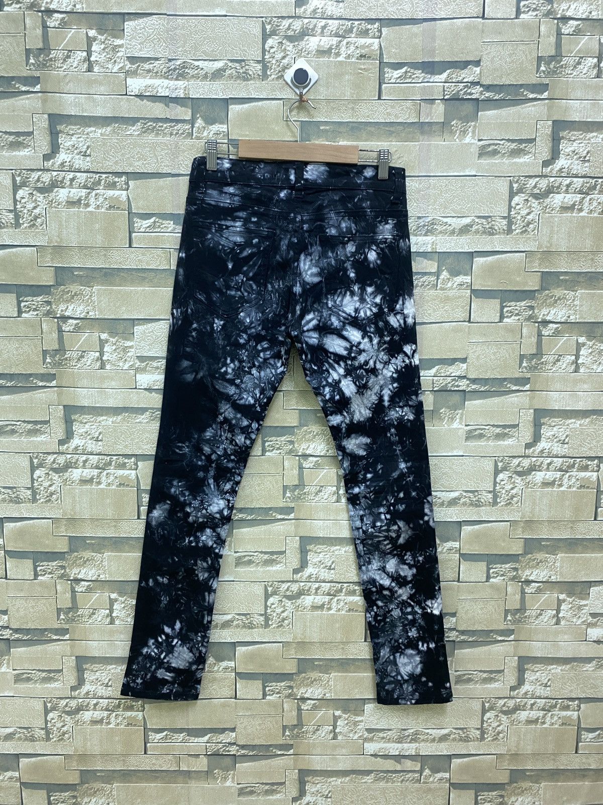 Designer × Japanese Brand Rare K.U.I Smoked Elastic Skinny Denim pants Size US 28 / EU 44 - 2 Thumbnail