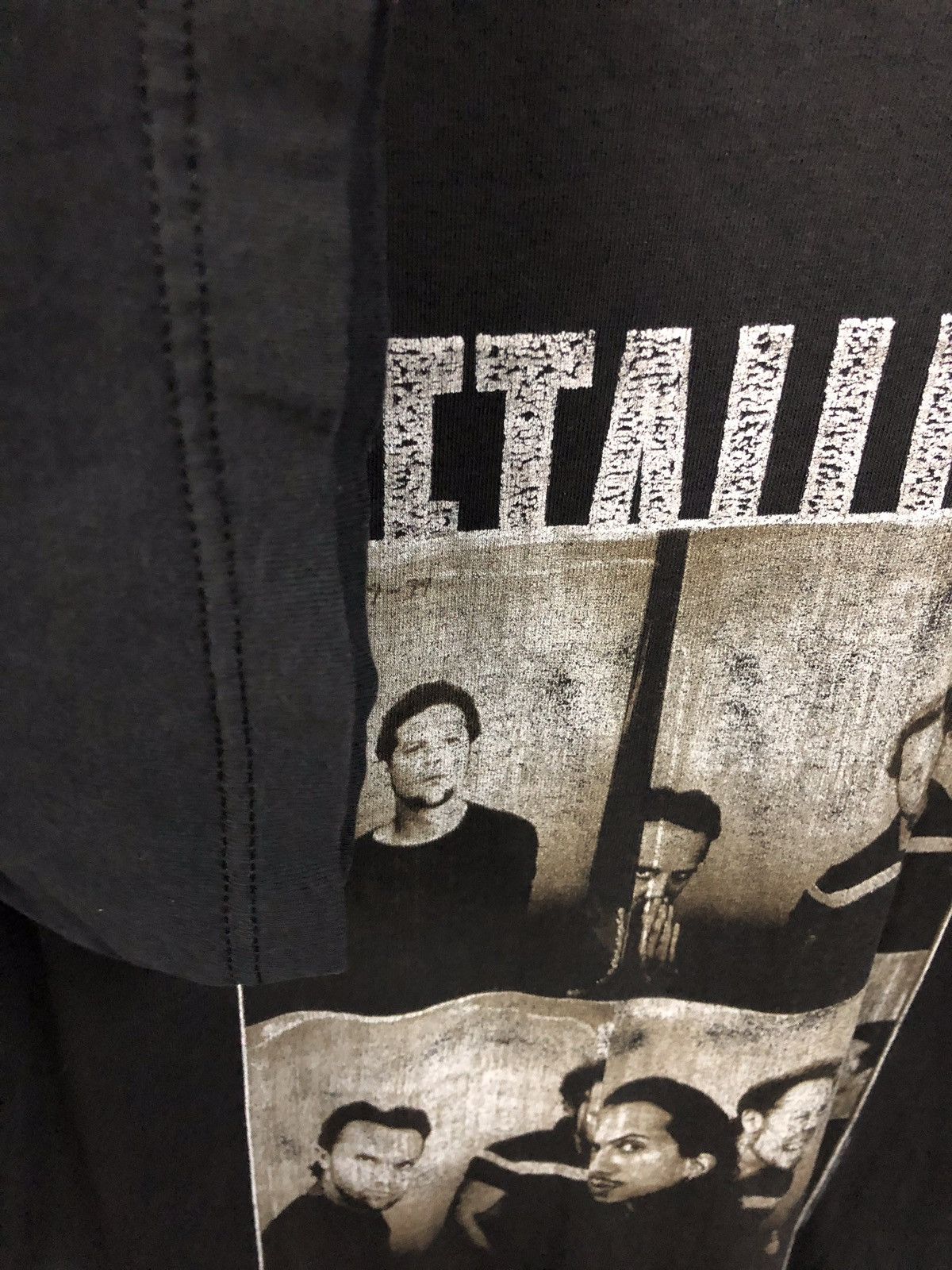 Band Tees × Metallica × Vintage Thrashed Vintage 90s Metallica Promo Distressed Tee Size US L / EU 52-54 / 3 - 8 Thumbnail