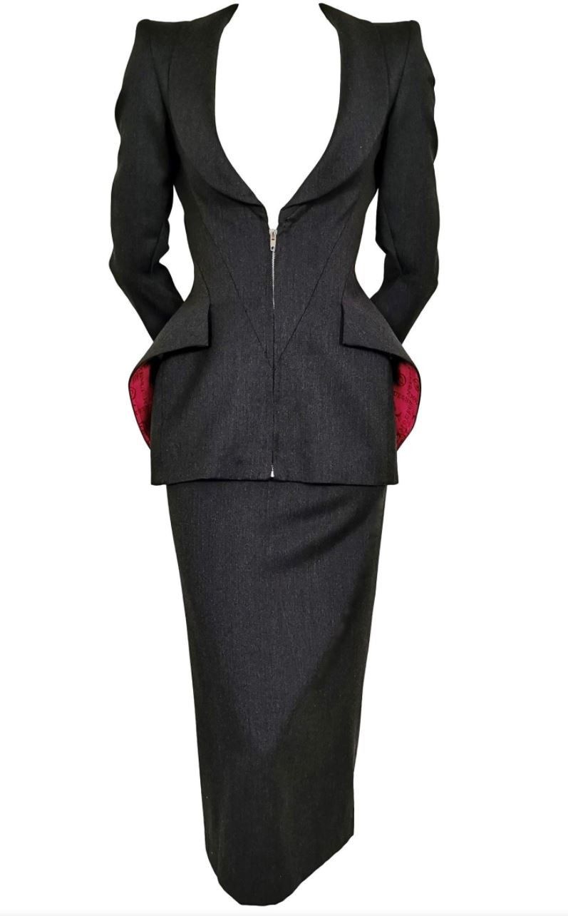 Alexander McQueen Alexander McQueen Joan of Arc Runway Catwalk Dress Suit Size M / US 6-8 / IT 42-44 - 2 Thumbnail