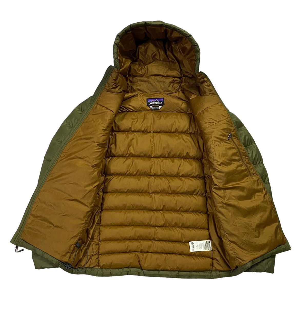 Patagonia Patagonia Hi-Loft Down Hoody Jacket Size US S / EU 44-46 / 1 - 24 Thumbnail