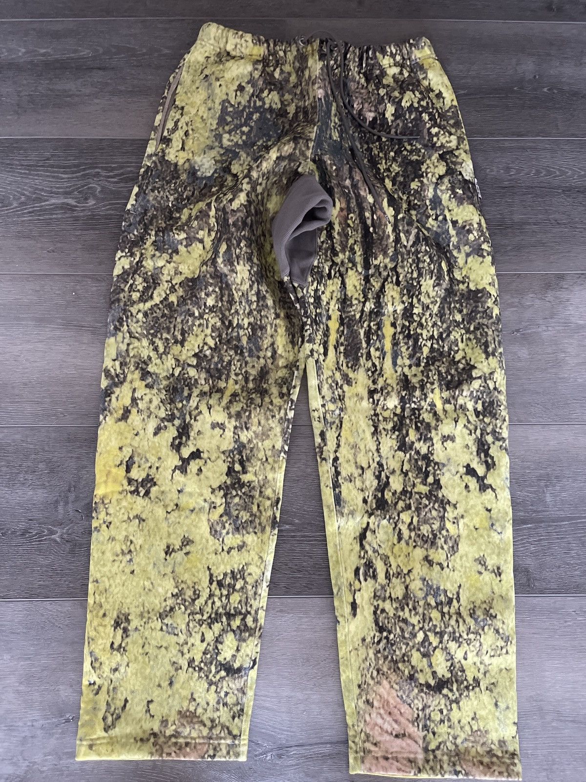 Advisory Board Crystals Fungi Edition "Fungi Universe" Sweatpant (Glitter Bark) Size US 36 / EU 52 - 5 Thumbnail