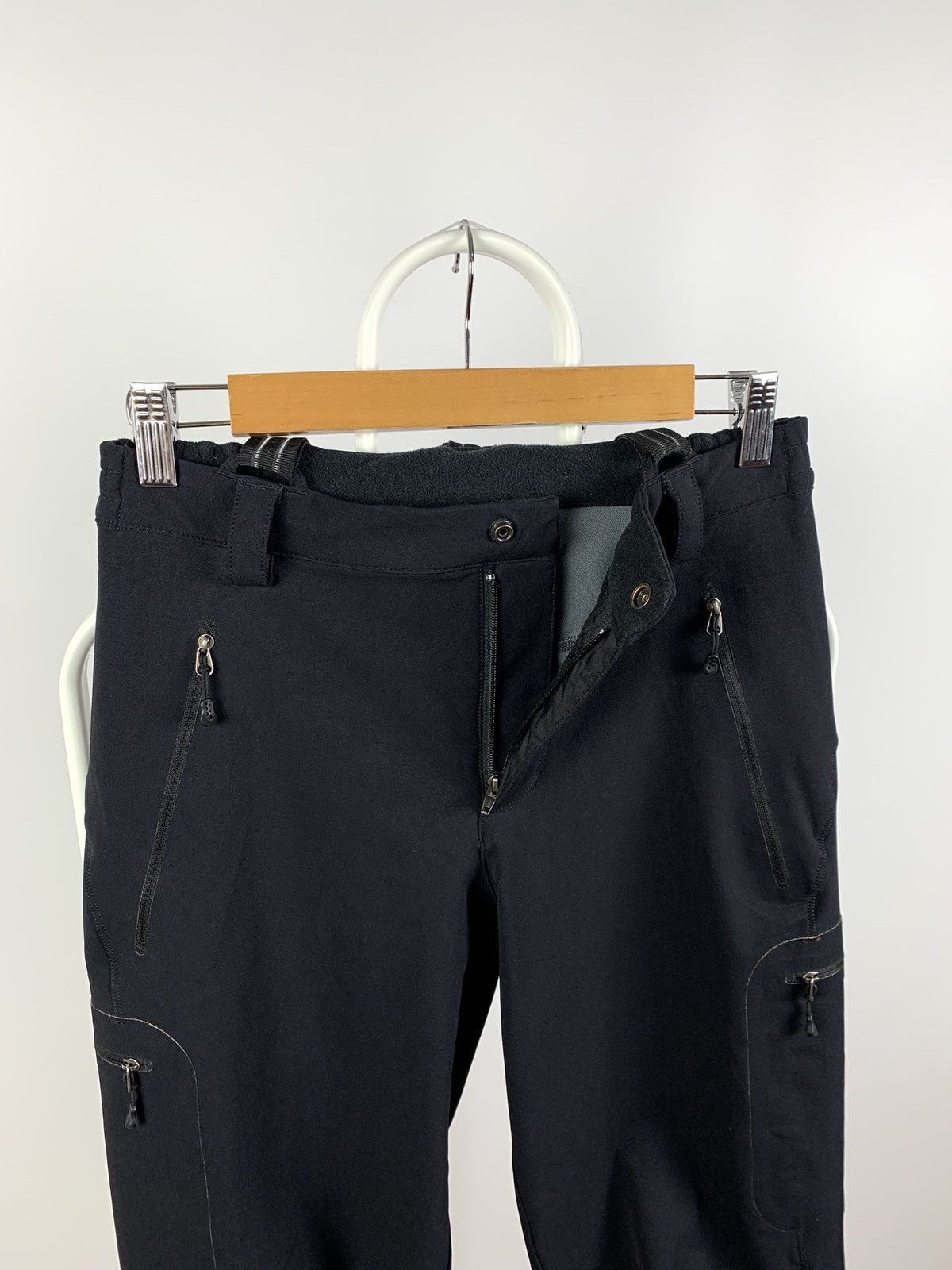 Patagonia Vintage Patagonia Bib Ski Overalls Cargo Pants Size US 28 / EU 44 - 13 Thumbnail