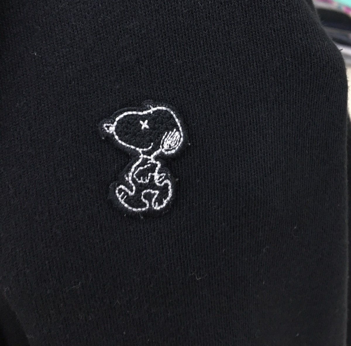 Kaws × Peanuts Kaws X Peanuts Crewneck Sweatshirt Small Logo Size US S / EU 44-46 / 1 - 6 Thumbnail