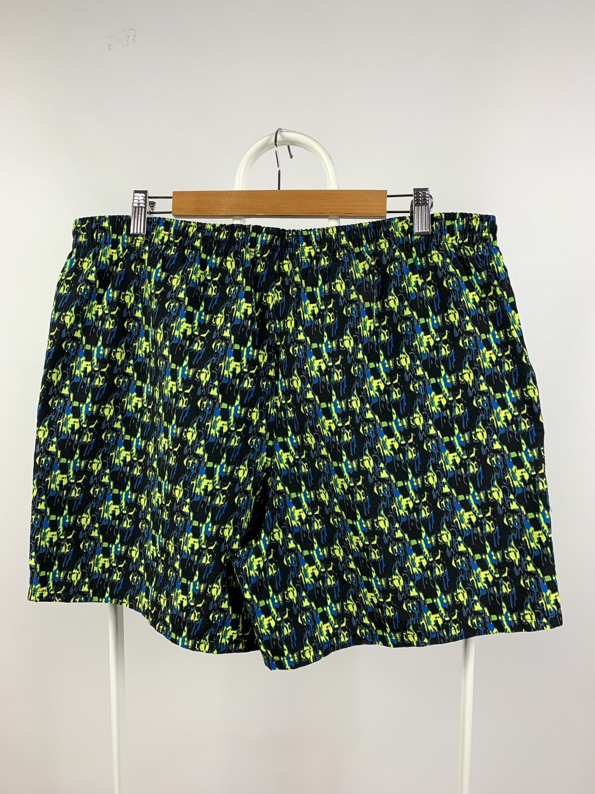 Nike 90s Vintage Nike Swim Trunks Abstract Print Shorts Size US 32 / EU 48 - 9 Thumbnail