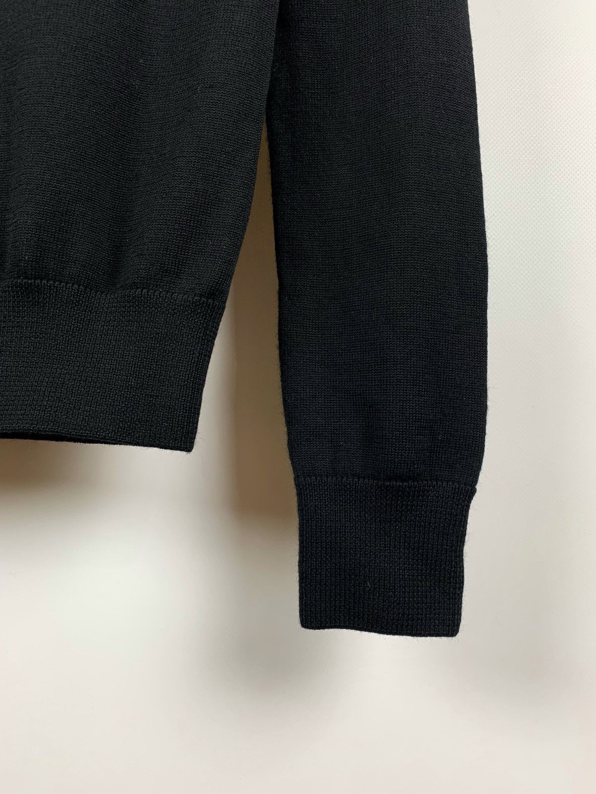 Fred Perry Vintage Fred Perry Merino Wool Black Sweater Size US S / EU 44-46 / 1 - 8 Thumbnail