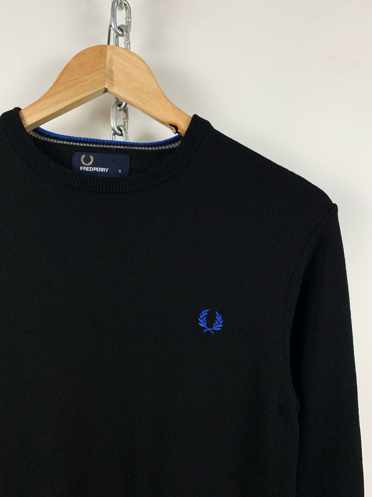 Fred Perry Vintage Fred Perry Merino Wool Black Sweater Size US S / EU 44-46 / 1 - 3 Thumbnail