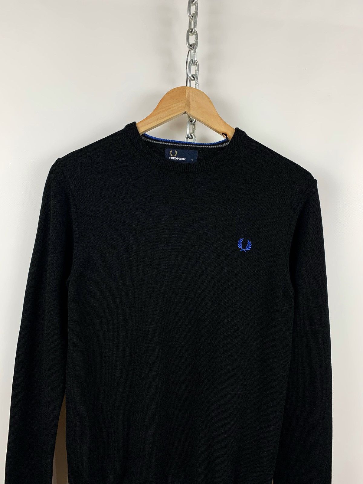Fred Perry Vintage Fred Perry Merino Wool Black Sweater Size US S / EU 44-46 / 1 - 2 Thumbnail