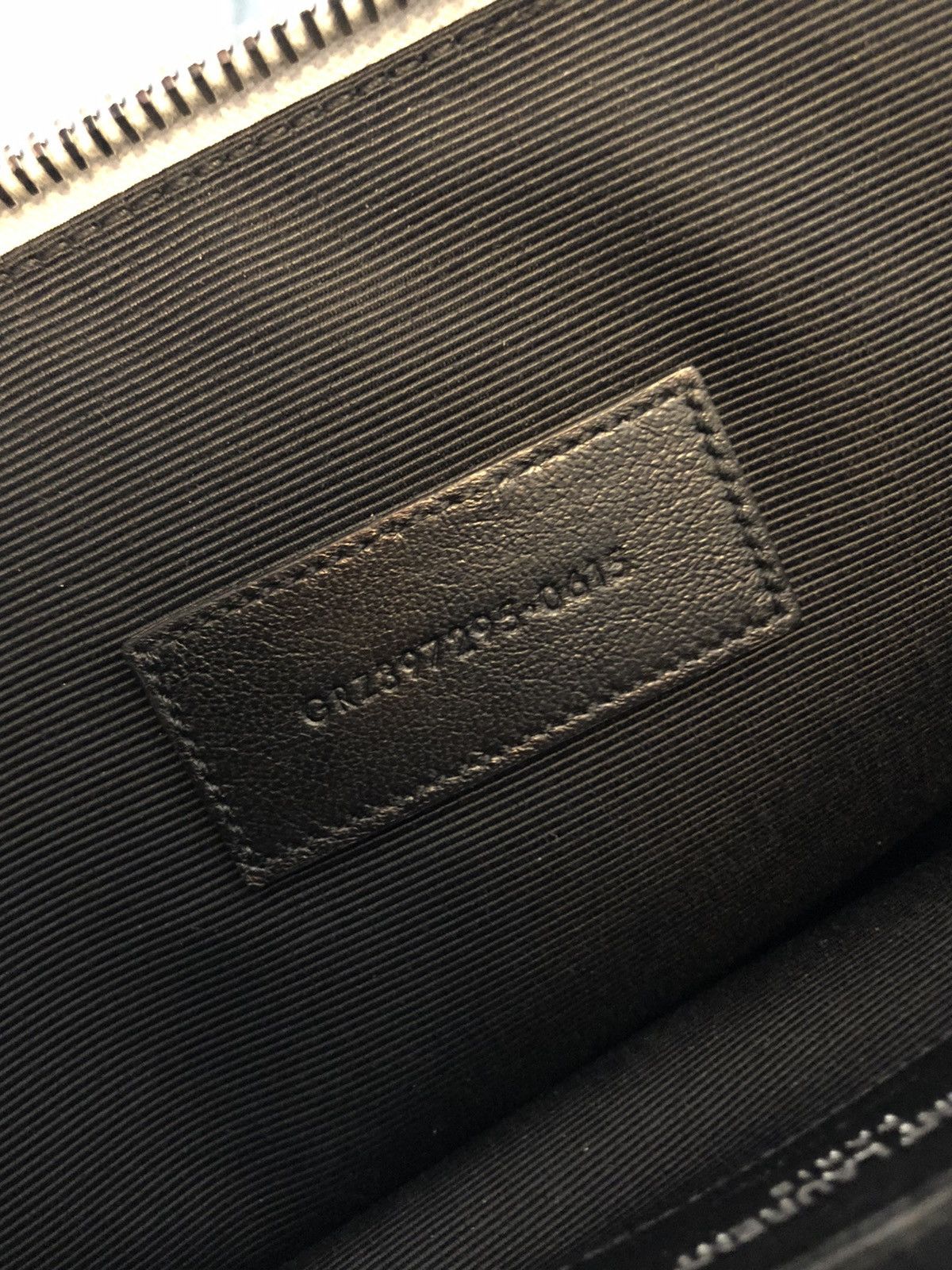 Saint Laurent Paris Saint Laurent Metallic Silver & Black Star Leather Pouch Size ONE SIZE - 4 Thumbnail