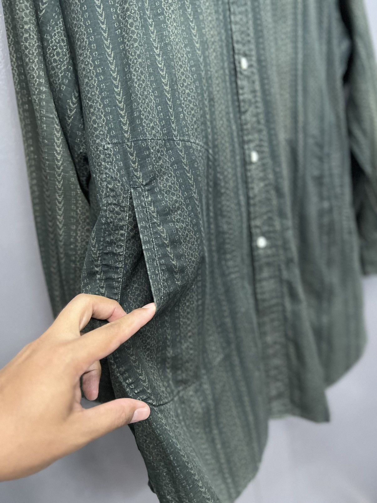 Needles STEALS🔥NEEDLES BUTTON UP SHIRT LONGSLEEVE Size US M / EU 48-50 / 2 - 6 Thumbnail