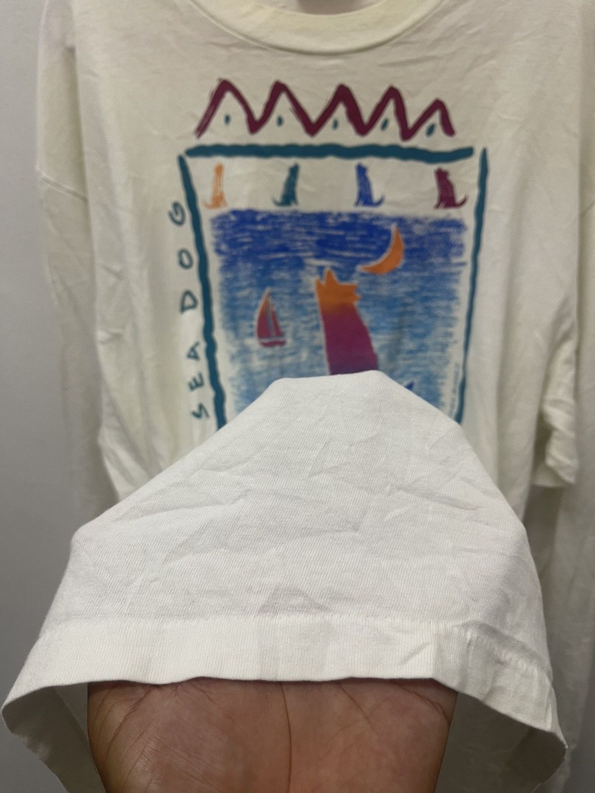 Vintage Rare 90s Vintage SEA DOG Friday Harbor Vivien Burnett Tee Size US L / EU 52-54 / 3 - 3 Thumbnail