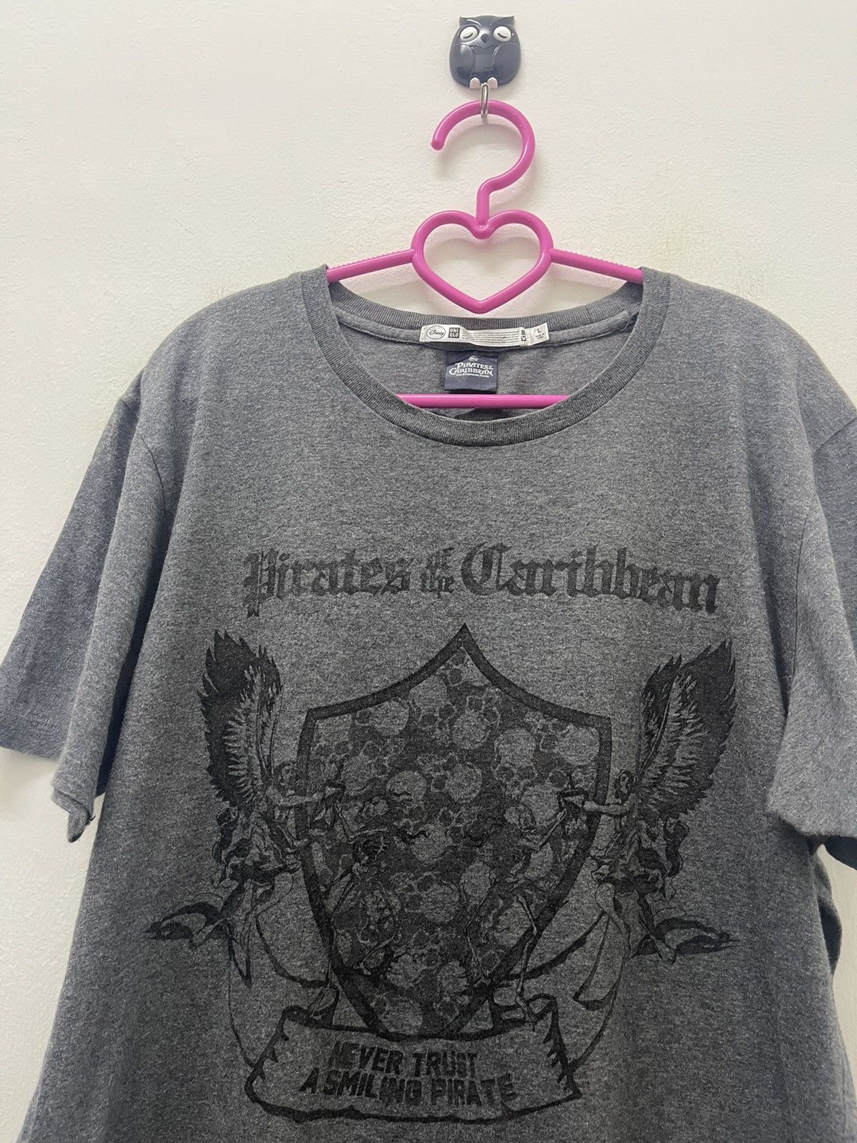Disney Rare PIRATES OF THE CARIBBEAN x Disney x Uniqlo Tee Size US L / EU 52-54 / 3 - 2 Thumbnail