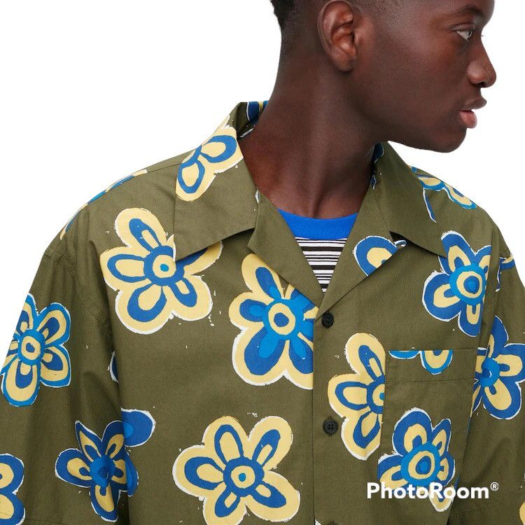 Marni × Uniqlo 2022 UNIQLO X MARNI OVERSIZED PRINTED SHORT SLEEVE Size US M / EU 48-50 / 2 - 4 Thumbnail