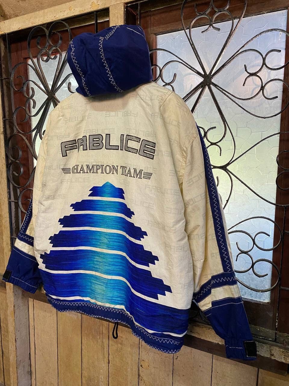 Japanese Brand Vintage Fablice Thinsulate Winter Ski Jacket Colour Block Size US L / EU 52-54 / 3 - 12 Thumbnail
