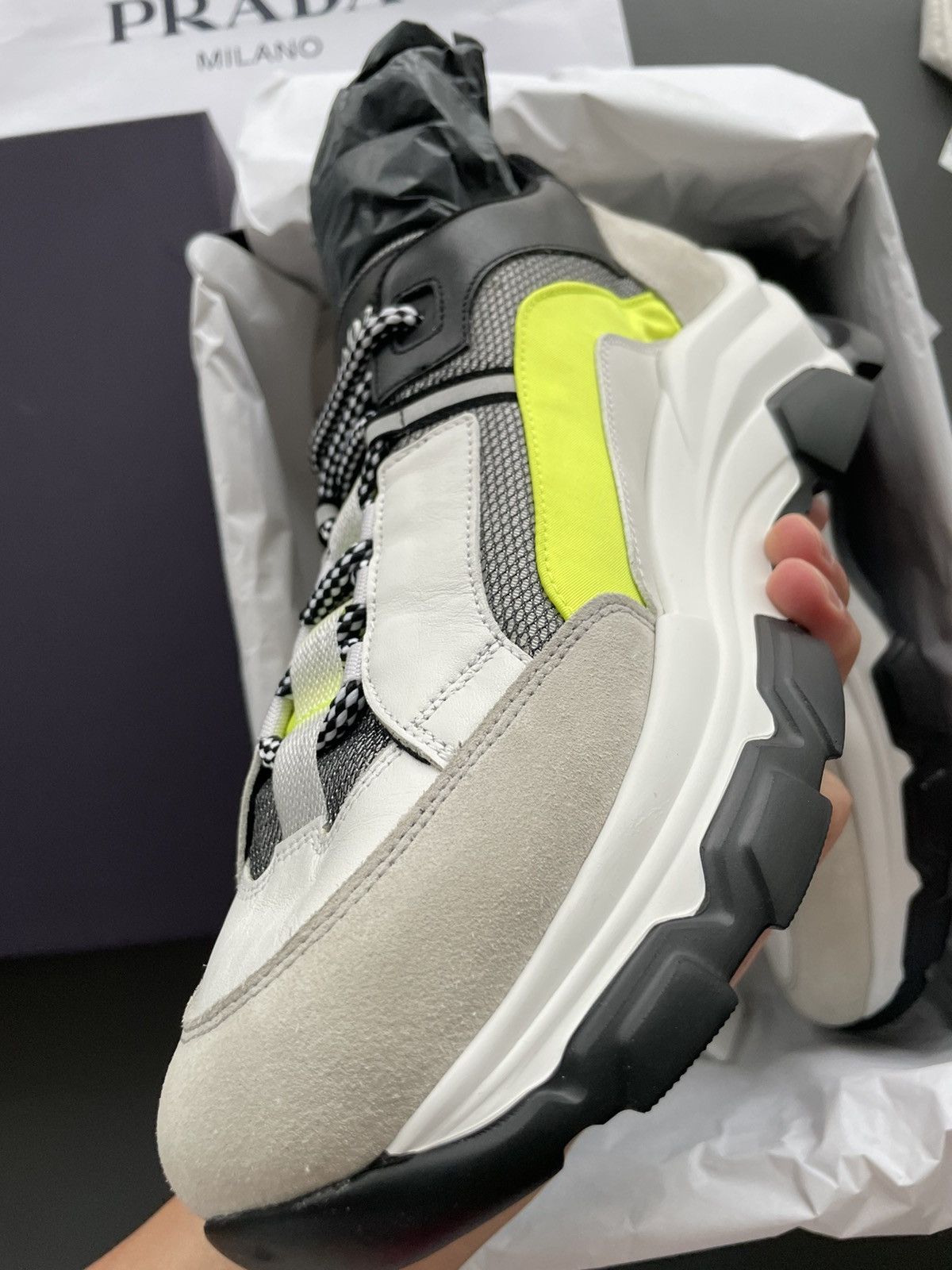 Prada Rare Limited Edition Logo Mid Top Leather Sneakers Brand New Size US 9 / EU 42 - 14 Thumbnail