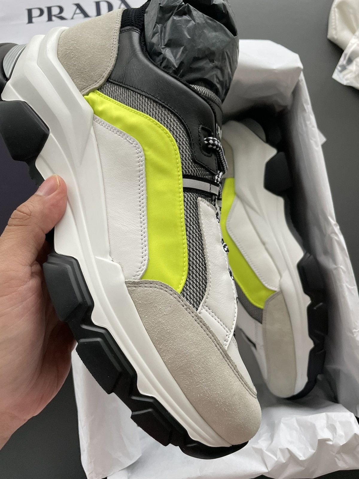 Prada Rare Limited Edition Logo Mid Top Leather Sneakers Brand New Size US 9 / EU 42 - 15 Thumbnail