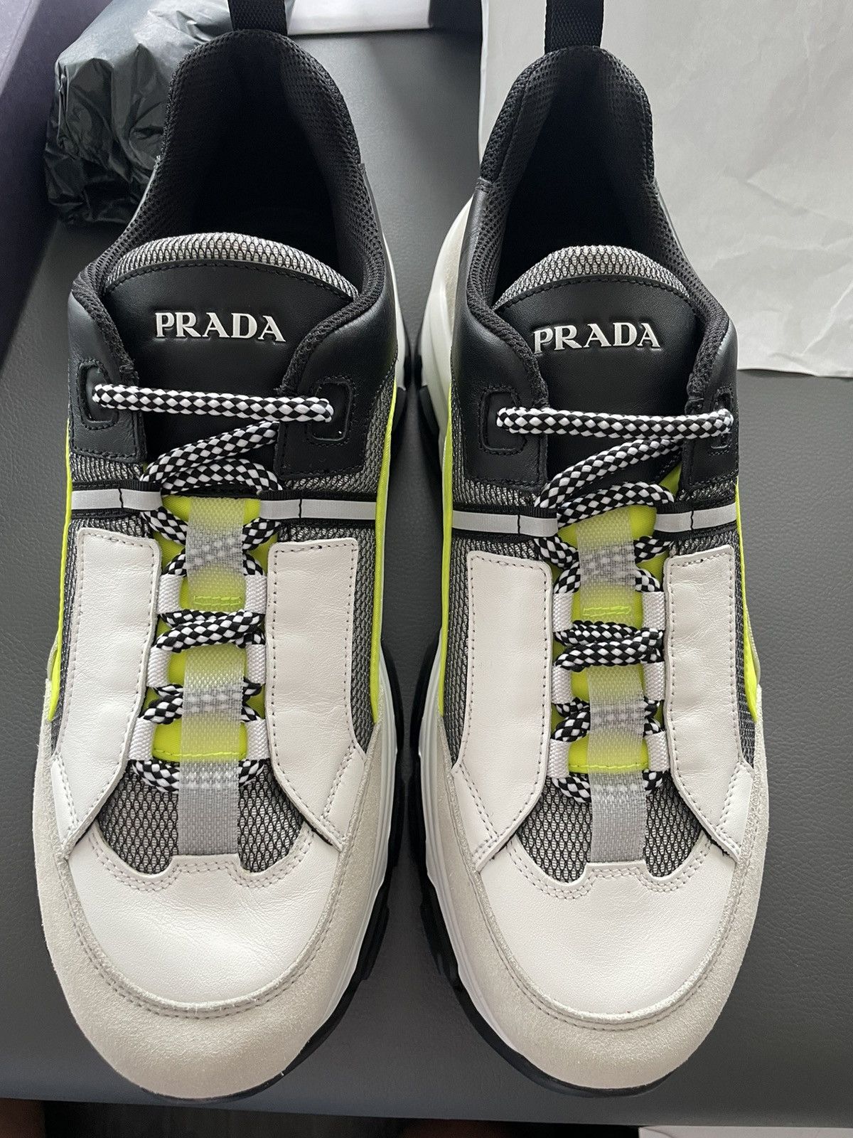 Prada Rare Limited Edition Logo Mid Top Leather Sneakers Brand New Size US 9 / EU 42 - 8 Thumbnail