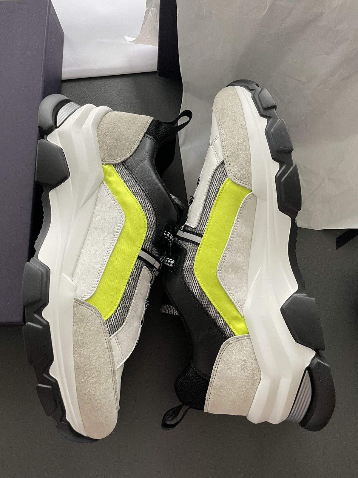 Prada Rare Limited Edition Logo Mid Top Leather Sneakers Brand New Size US 9 / EU 42 - 20 Thumbnail