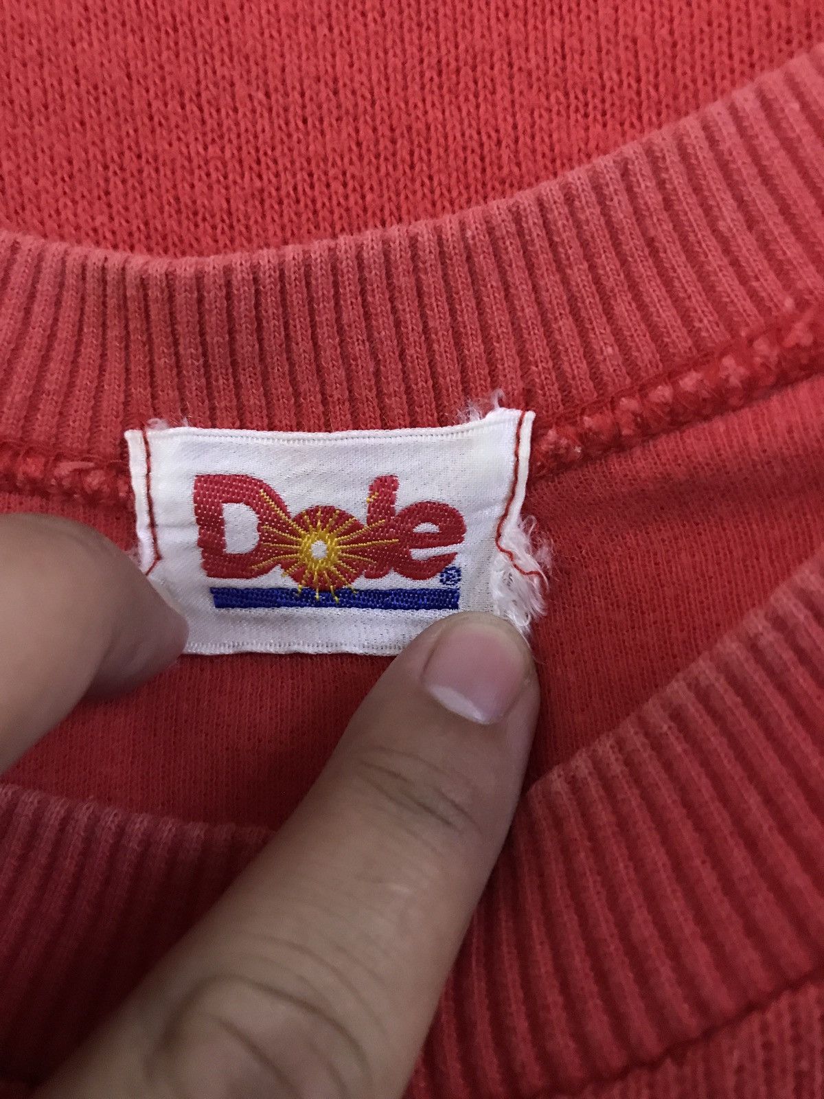 Vintage Vintage American Dole Sweatshirt Size US S / EU 44-46 / 1 - 4 Thumbnail