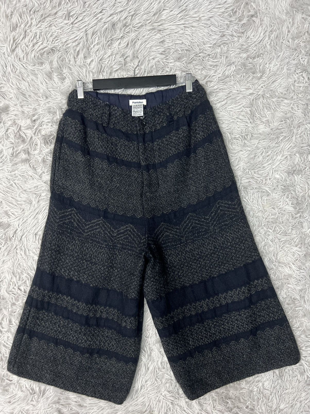 ARCHIVE🔥ISSEY MIYAKE WOOL KNITTED CROPED PANTS SIZE 28