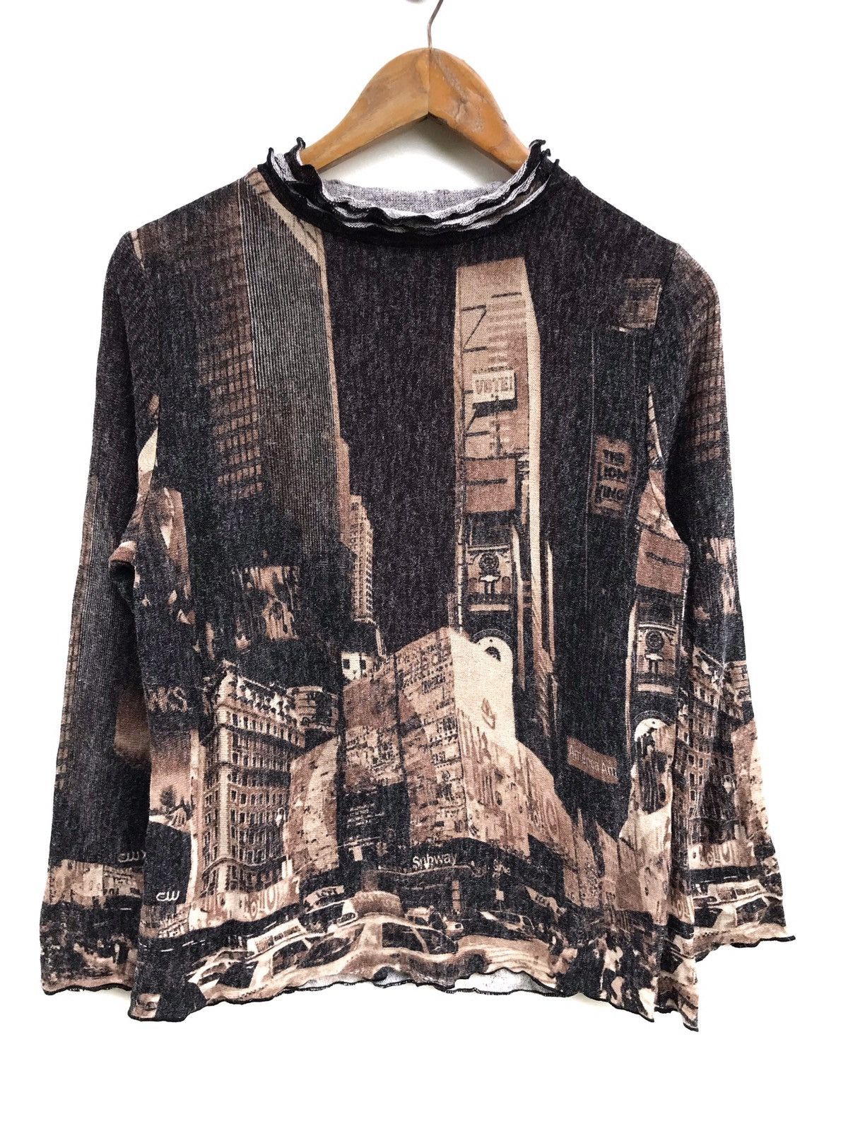 Japanese Brand Japanese Brand Fullprint Shirts inspired Jean Paul Gaultier Size US M / EU 48-50 / 2 - 3 Thumbnail