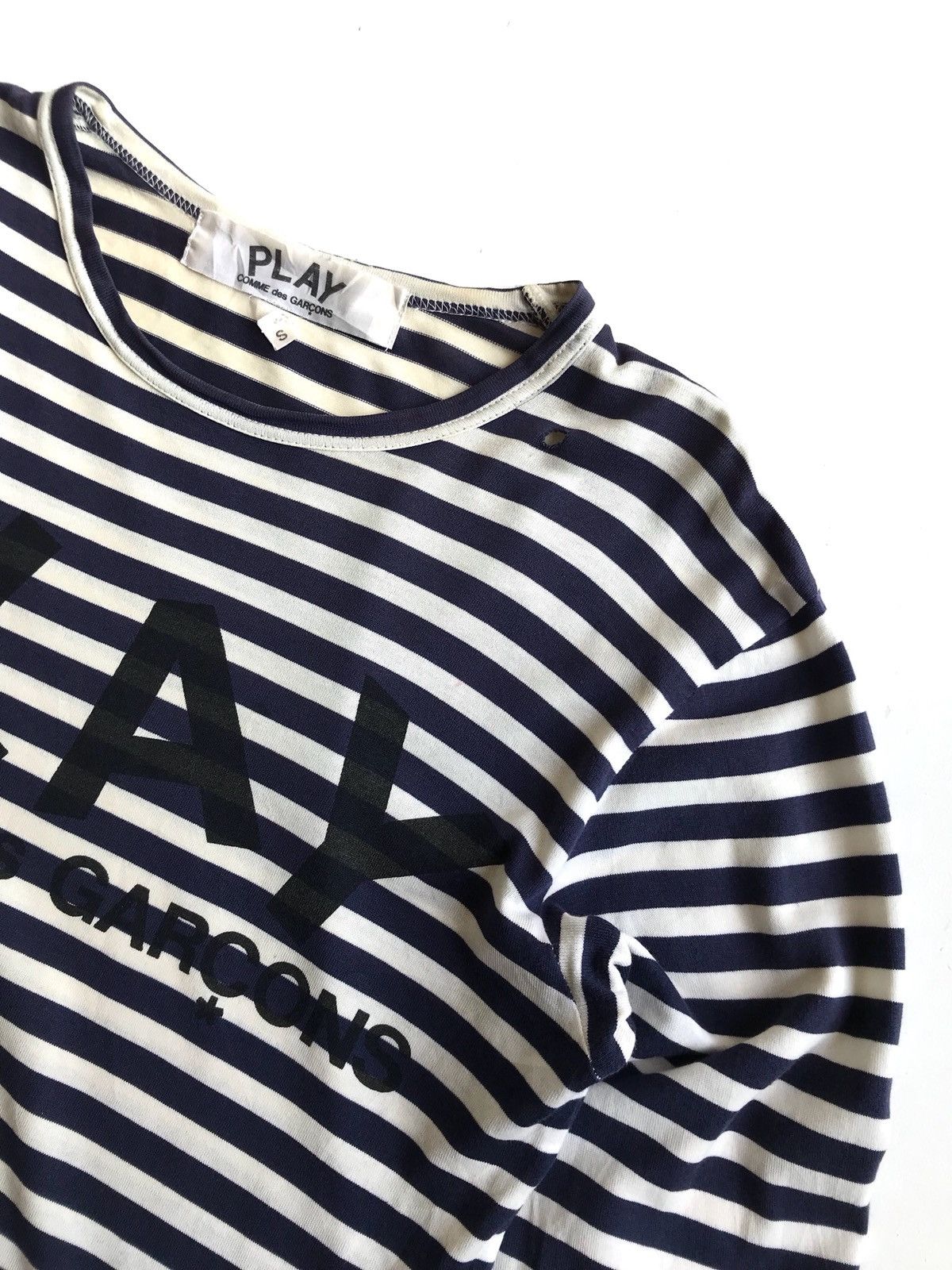 Comme des Garcons Comme des Garcons Play Stripes LS shirts White/Navy Blue Size US S / EU 44-46 / 1 - 6 Thumbnail
