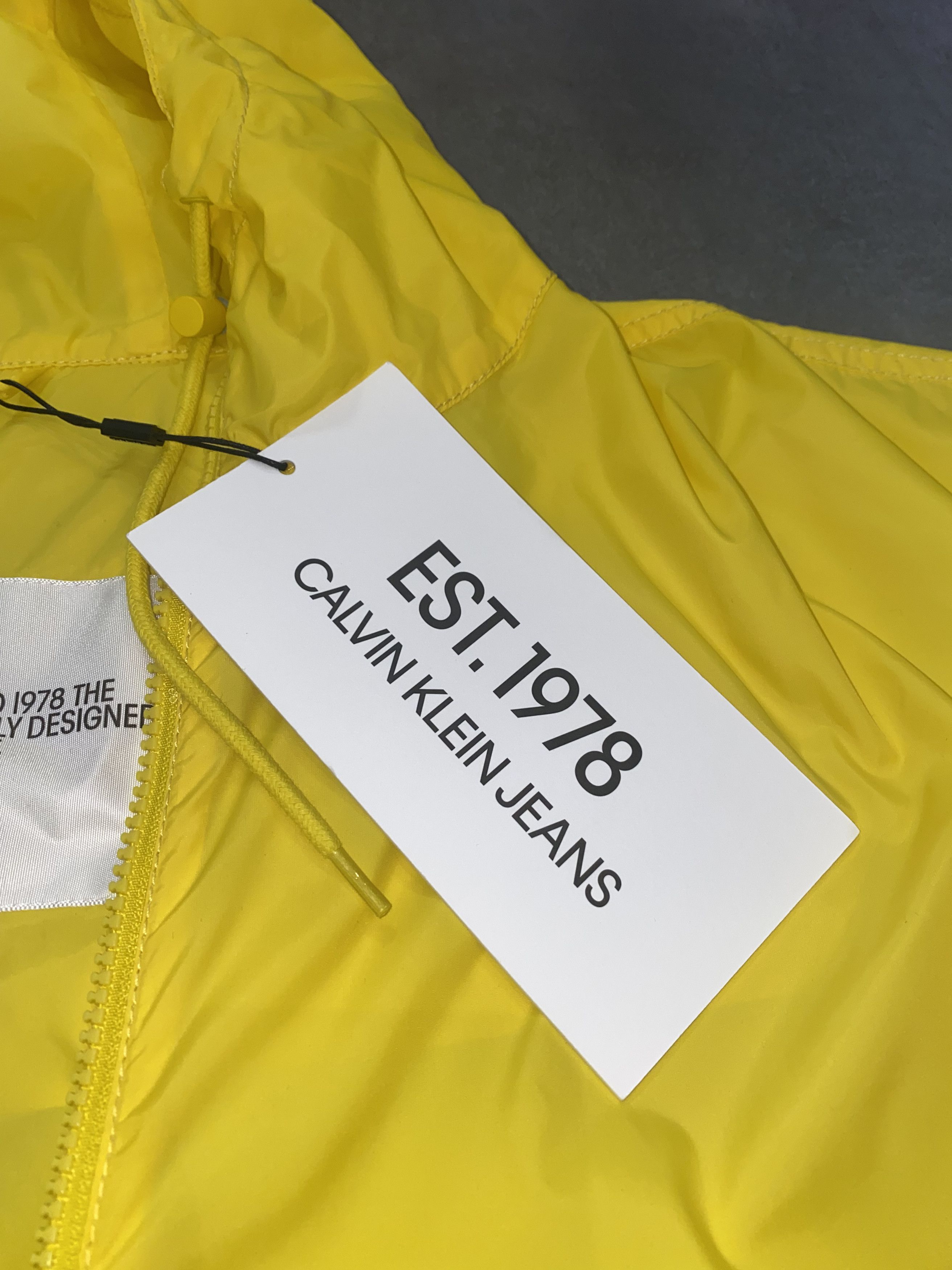 Calvin Klein × Calvin Klein 205W39NYC × Raf Simons DSWT! Calvin Klein Statement Logo Yellow Anorak Jacket Size US XL / EU 56 / 4 - 14 Thumbnail