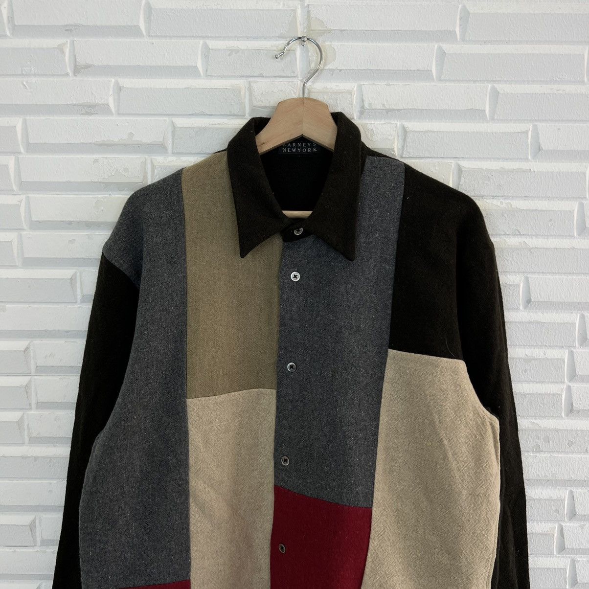 Japanese Brand VINTAGE BARNEYS NEWYORK PATCHWORK MIX COLOUR SHIRTS Size US M / EU 48-50 / 2 - 3 Thumbnail
