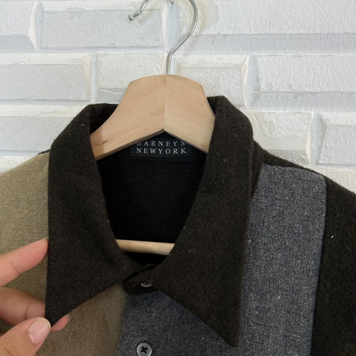 Japanese Brand VINTAGE BARNEYS NEWYORK PATCHWORK MIX COLOUR SHIRTS Size US M / EU 48-50 / 2 - 7 Thumbnail