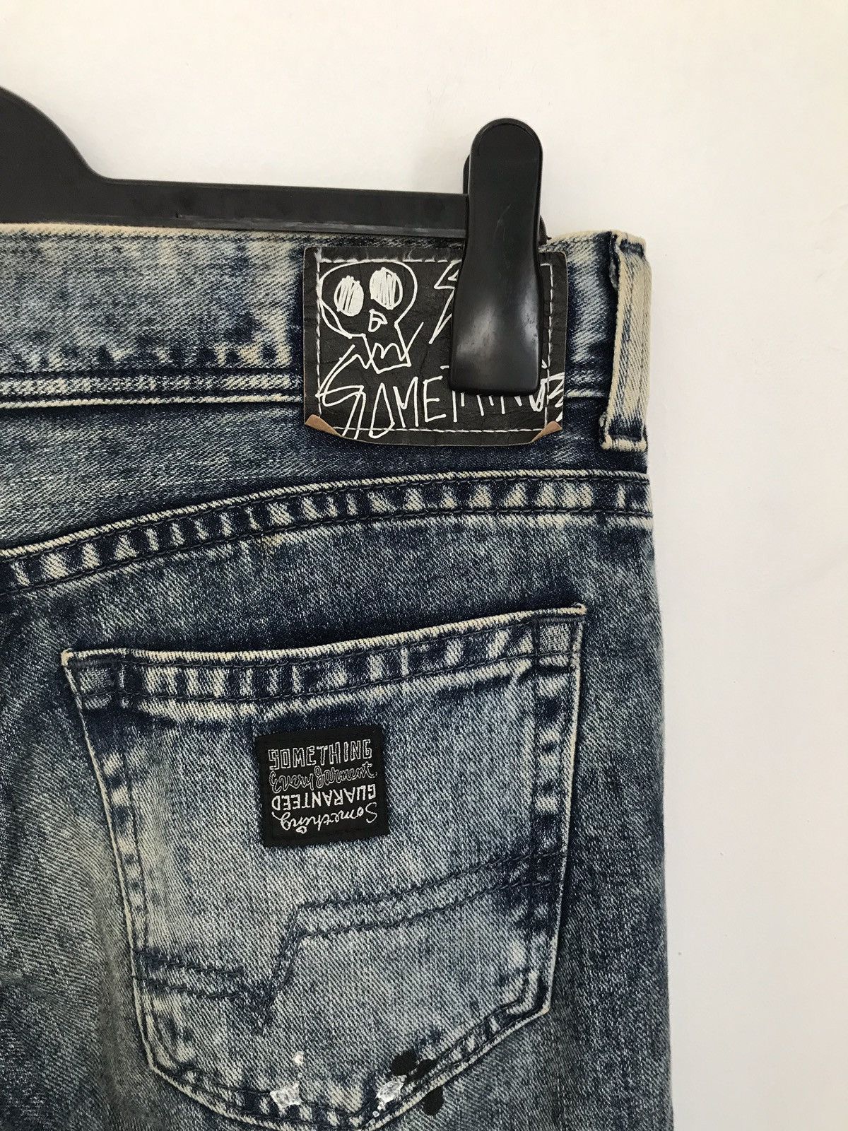 Edwin Vintage Edwin Acid Wash Splatter Painter Jeans Nice Design Size US 33 - 8 Thumbnail