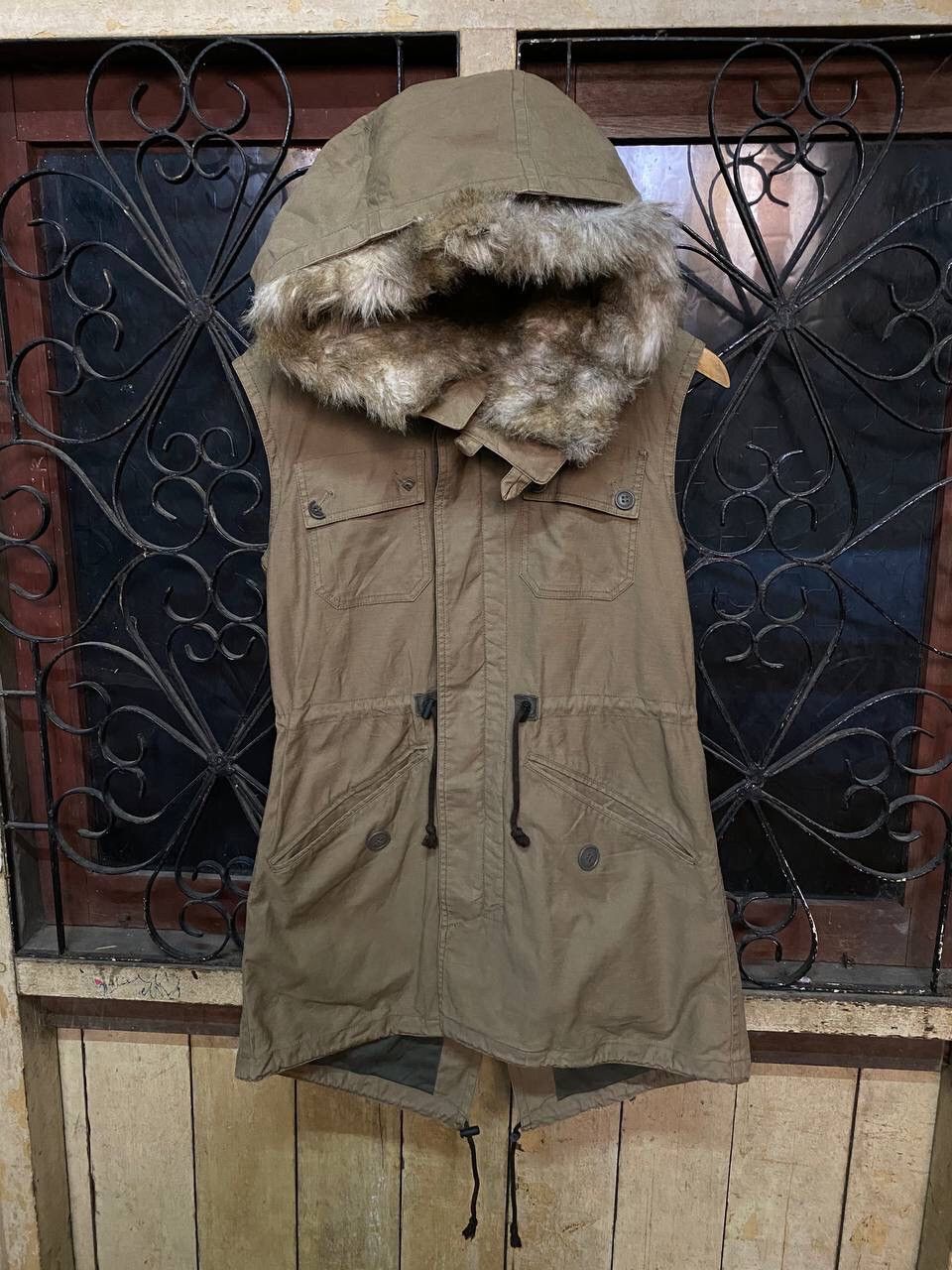 Japanese Brand Blanc Bosque Rabbit Fur Sleeveless Parka Jacket Size US M / EU 48-50 / 2 - 1 Thumbnail