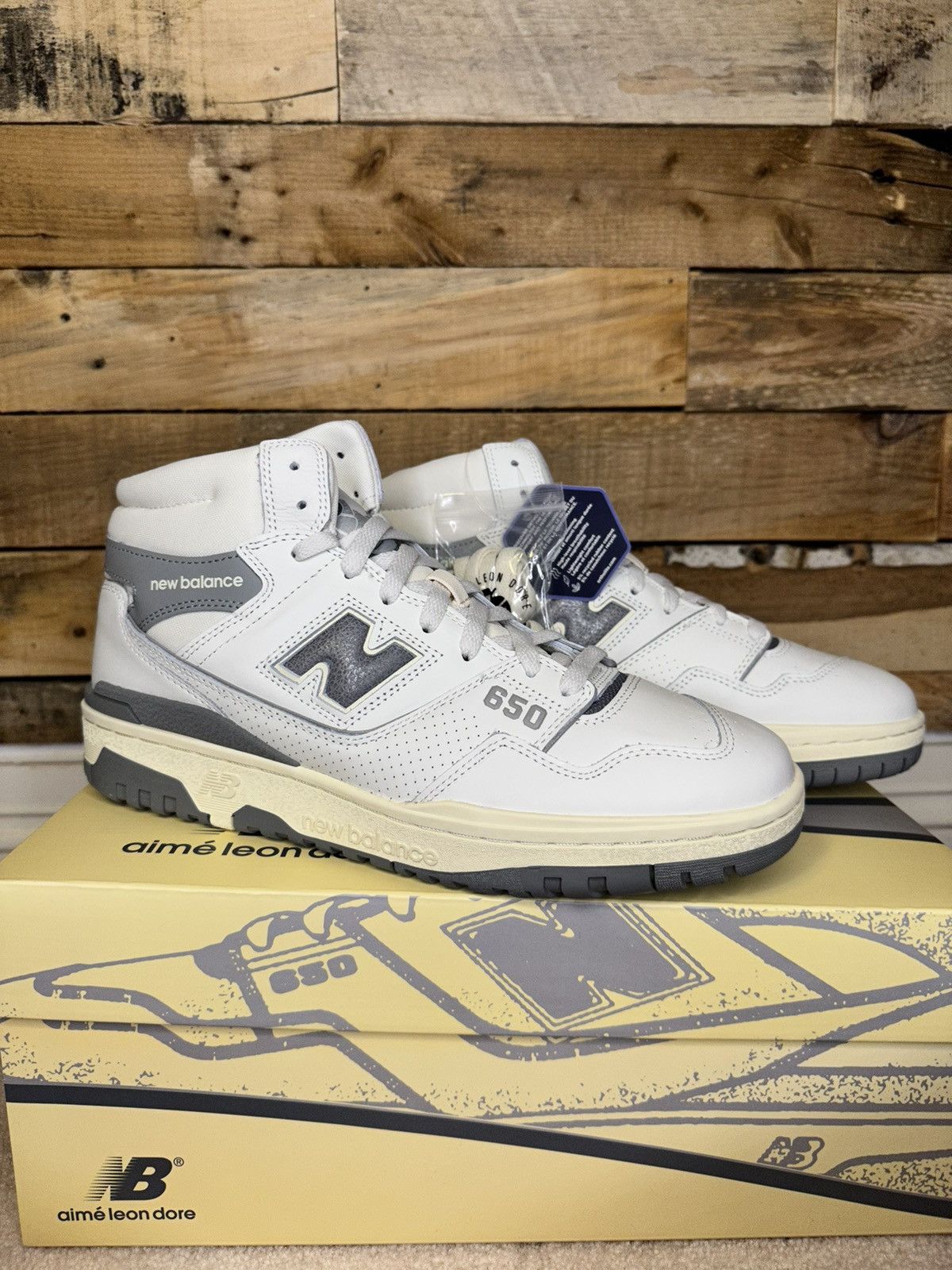 new balance men's aime leon dore 650 trainers white