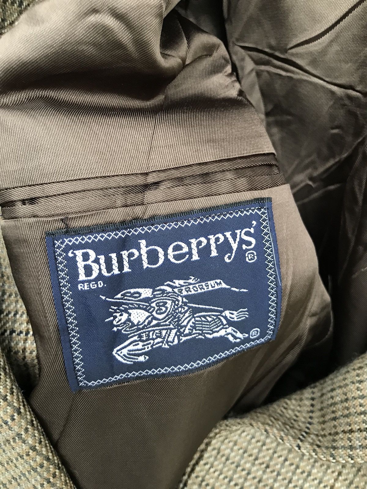 Burberry × Vintage Vintage Burberry’s Houndstooth Checked Pure New Wool jacket Size US M / EU 48-50 / 2 - 6 Thumbnail