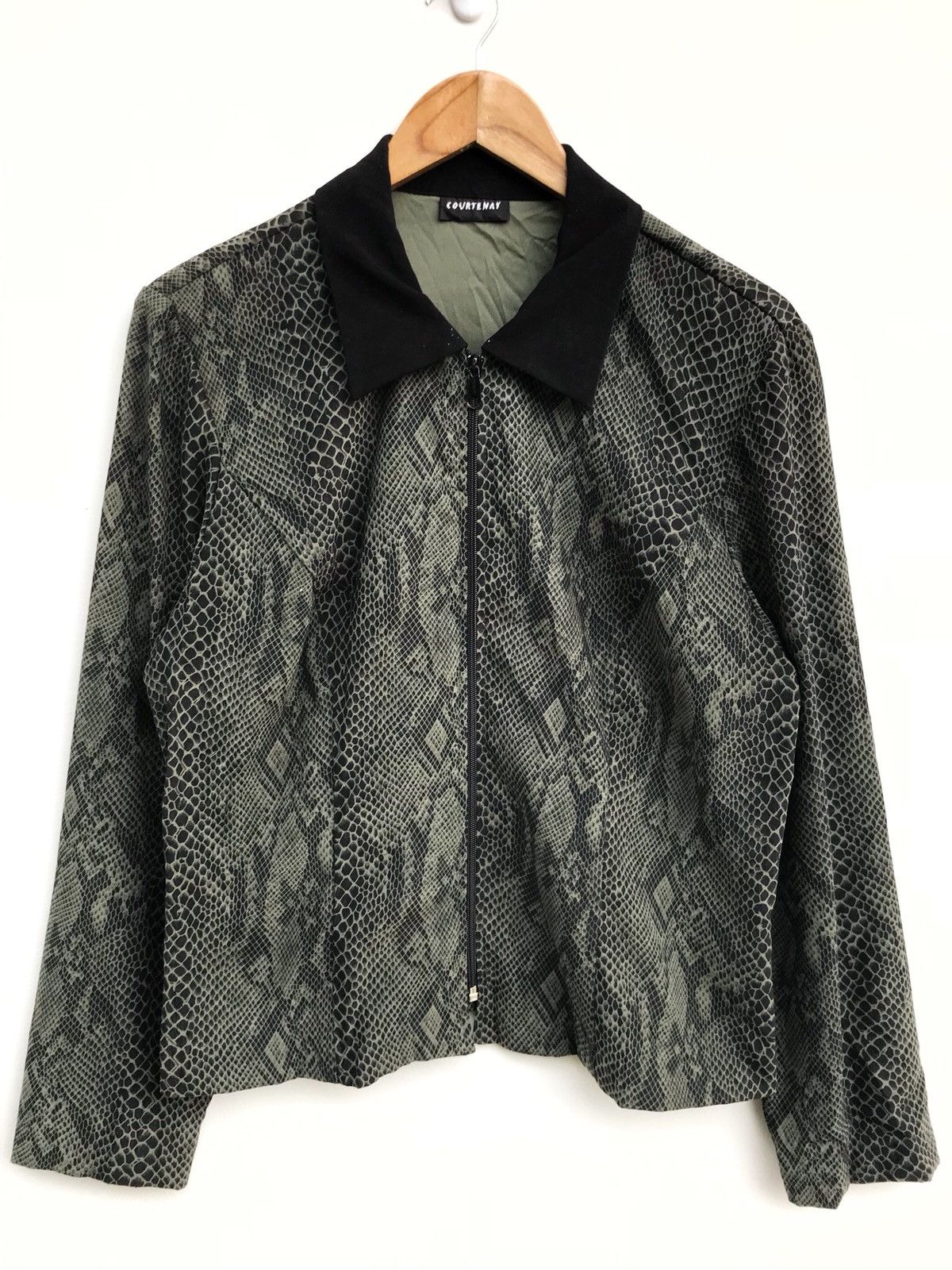 Designer × Japanese Brand Japanese Brand Courtenay Snake Lightweight Jacket Size US S / EU 44-46 / 1 - 1 Thumbnail