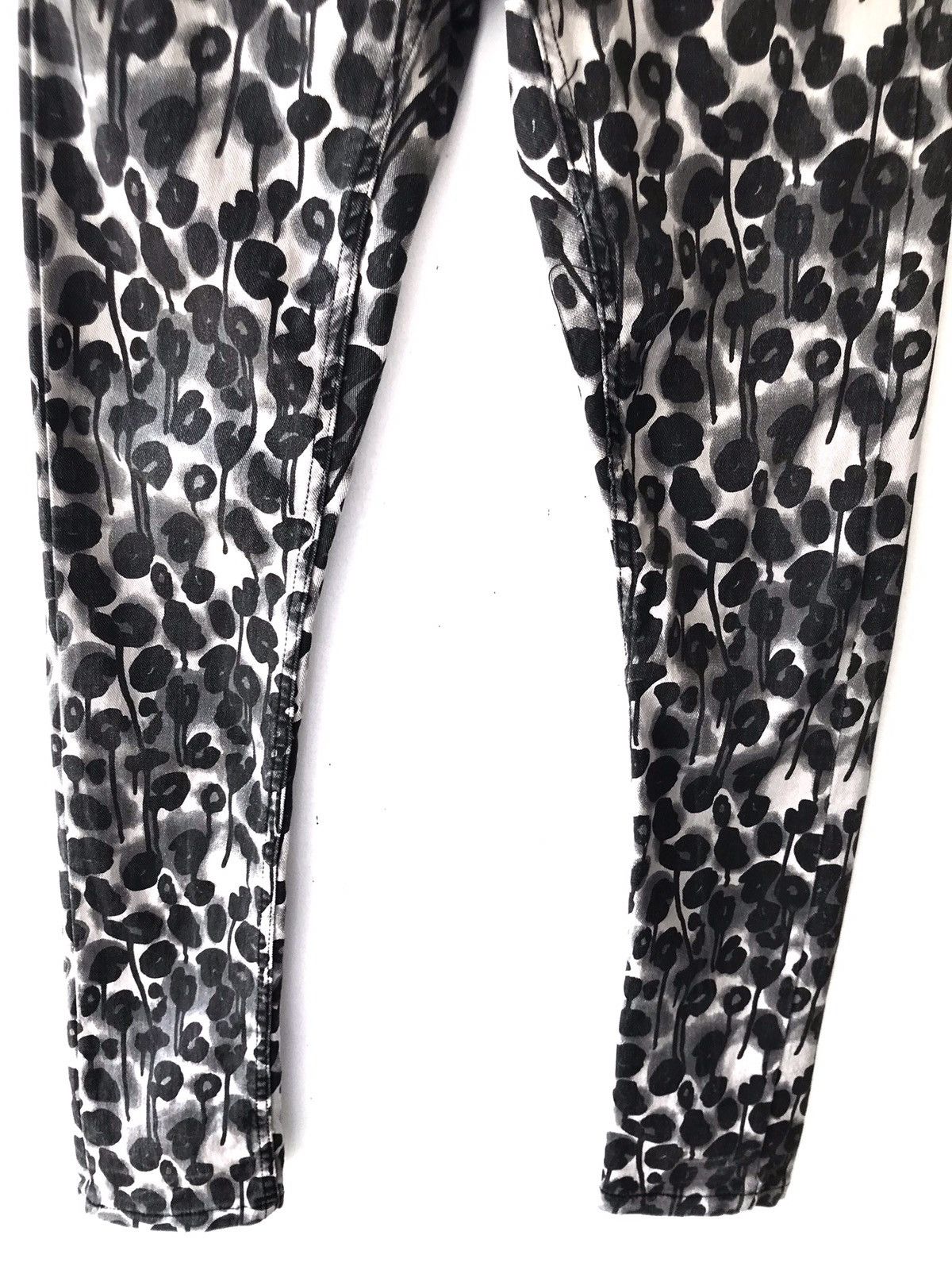 Cheap Monday CHEAP MONDAY All Over Print Skinny Jeans Size US 26 / EU 42 - 6 Thumbnail