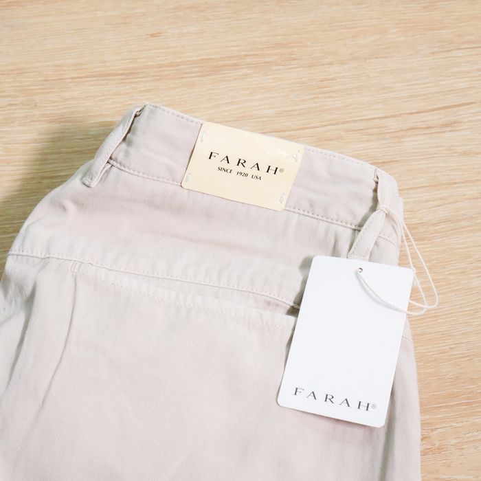 Farah 【FARAH JAPAN / TWO-TUCK WIDE TAPERED PANTS (SAND-BIEGE