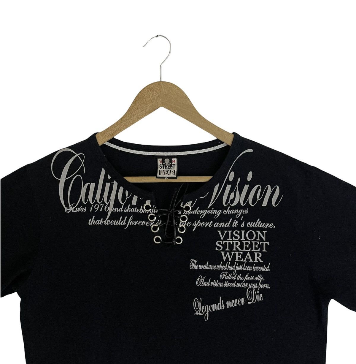 Vision Streetwear Vision Streetwear T Shirt streetwear skateboard Size US L / EU 52-54 / 3 - 3 Thumbnail