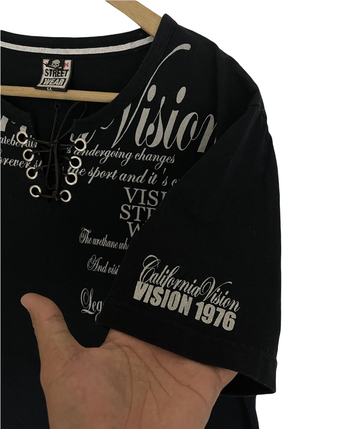 Vision Streetwear Vision Streetwear T Shirt streetwear skateboard Size US L / EU 52-54 / 3 - 5 Thumbnail