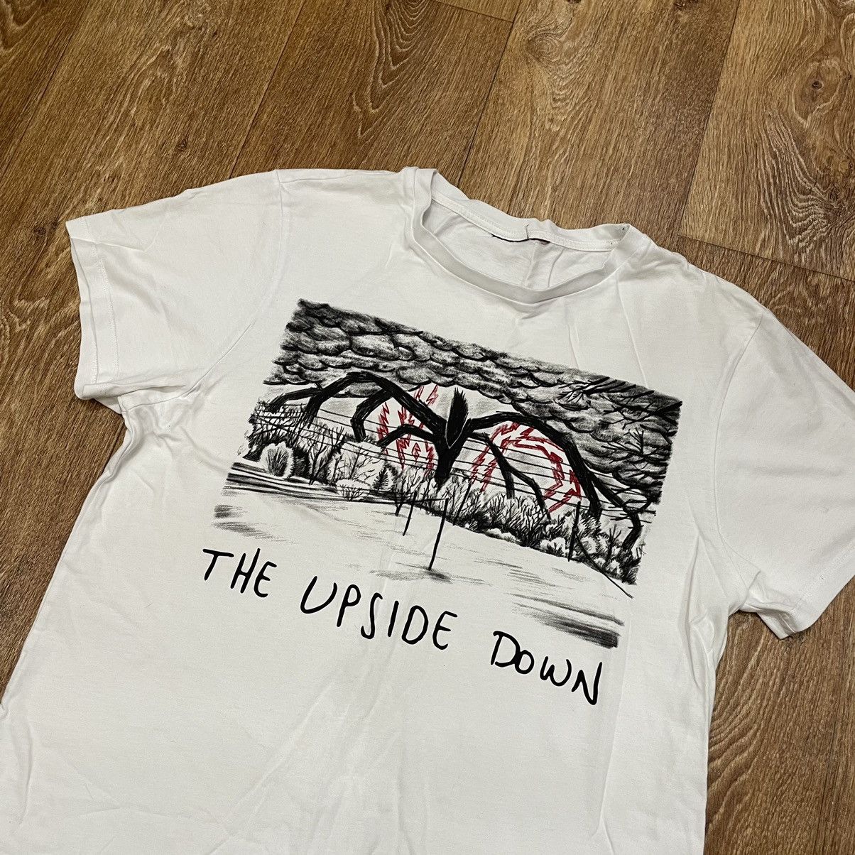 Vintage Vintage Y2K Upside Down Graphic Single Stitch Tee Grunge M Size US M / EU 48-50 / 2 - 4 Thumbnail