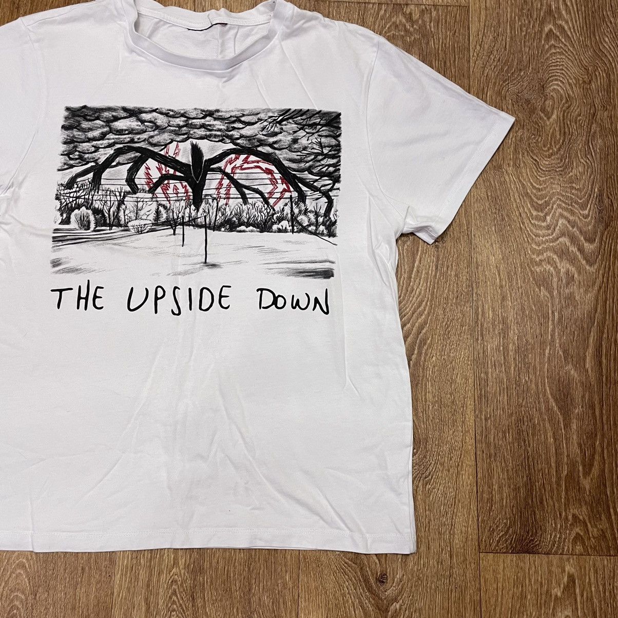 Vintage Vintage Y2K Upside Down Graphic Single Stitch Tee Grunge M Size US M / EU 48-50 / 2 - 2 Thumbnail